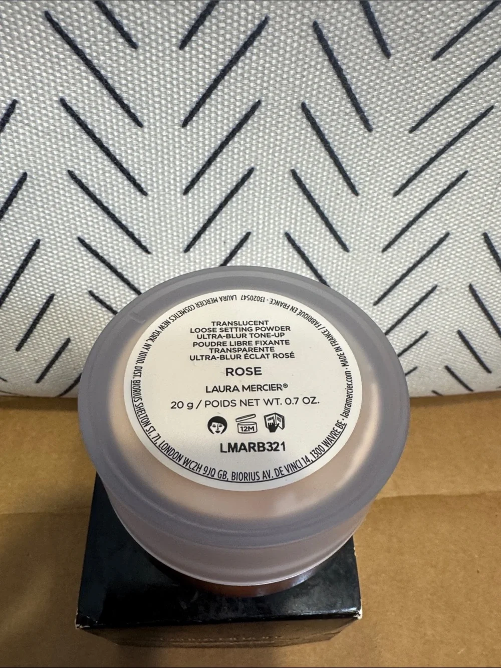 laura mercier Translucent Loose Setting Powder — Rose